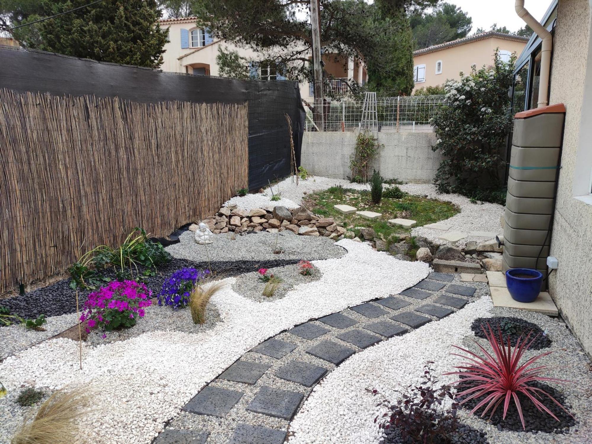 Le Jardin Des Rocailles - Villa 4 Chambres Climatisee Avec Piscine A Deux Pas D'Avignon Villeneuve-lès-Avignon Exterior foto