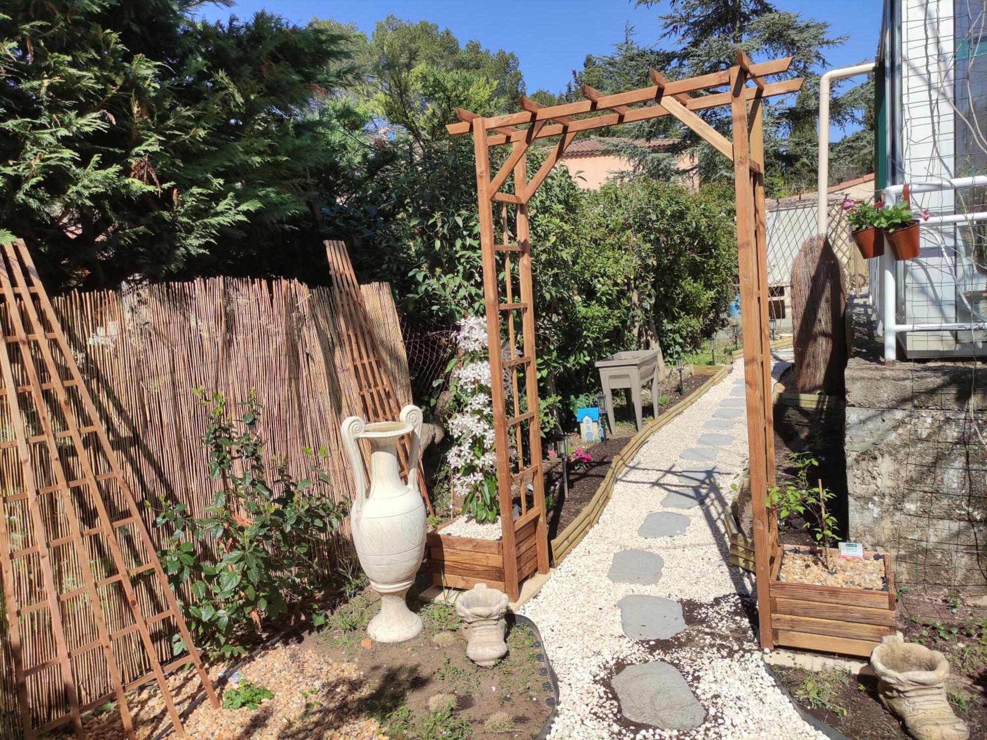 Le Jardin Des Rocailles - Villa 4 Chambres Climatisee Avec Piscine A Deux Pas D'Avignon Villeneuve-lès-Avignon Exterior foto