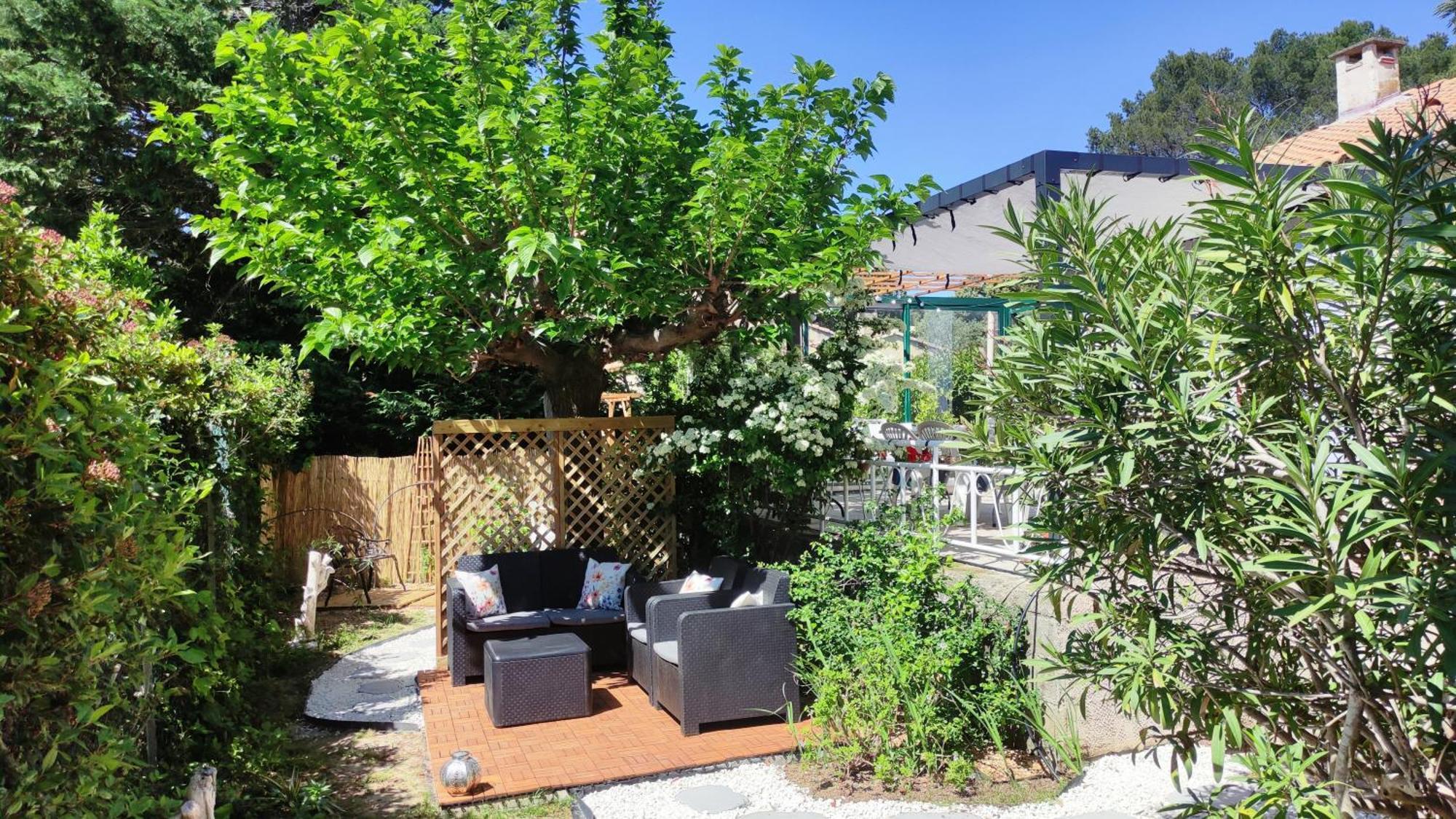 Le Jardin Des Rocailles - Villa 4 Chambres Climatisee Avec Piscine A Deux Pas D'Avignon Villeneuve-lès-Avignon Exterior foto